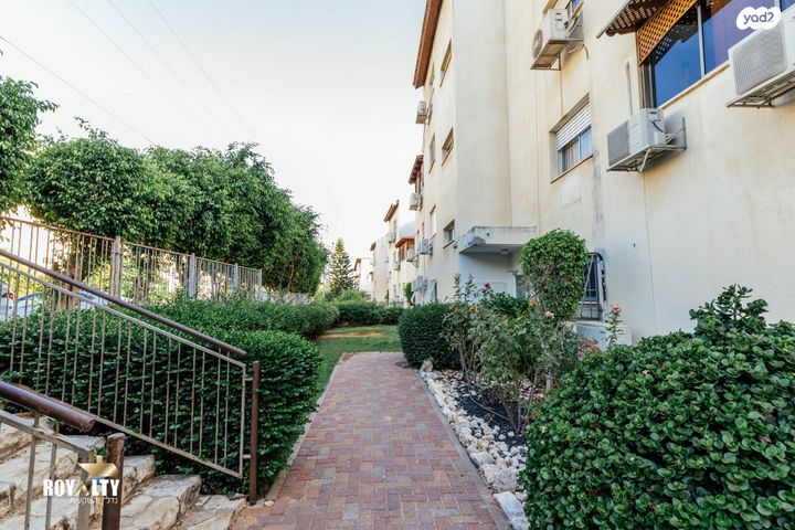 דירה, העלייה 4, נווה אפק, ראש העין