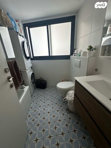 דירה, החשמונאים 35, שכונת חשמונאים, מרכז העיר א, רמת גן