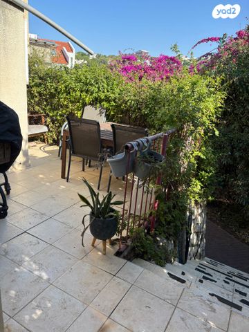 דירה, דרך הים 84, כרמל מערבי, חיפה