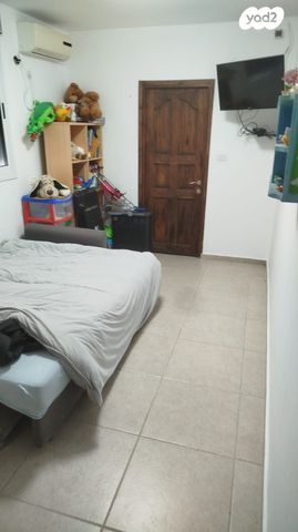 דירה, התאנה 122, שכונה ותיקה - מרכז העיר, מעלות תרשיחא