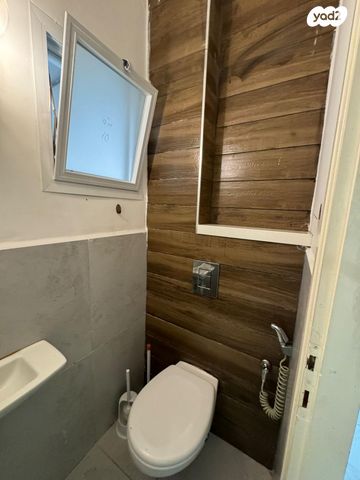 דירת גן, ההגנה 22, יצחק רבין, מעלות תרשיחא