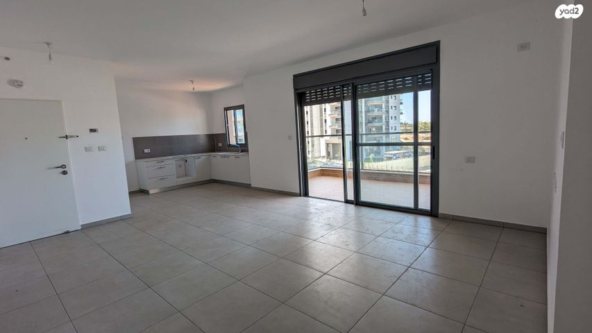 לאה גולדברג 1