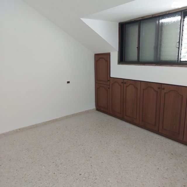 דירה, הנרייטה סולד 11, כרמל מרכזי - שד' קיש, חיפה