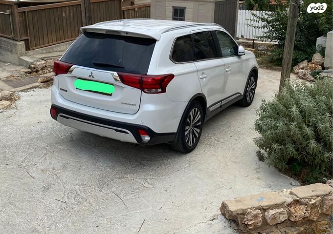 דירת גן, ברל כצנלסון 26, שיכון ג', קרית שמונה