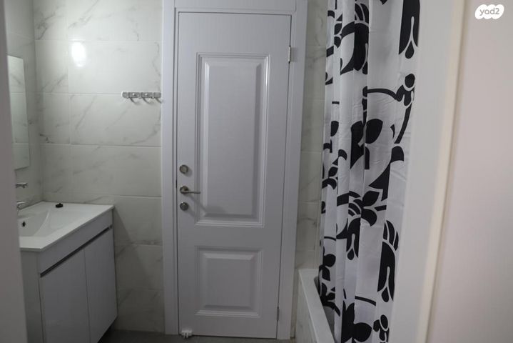 דירה, אחד העם 44, מחנה יהודה, פתח תקווה