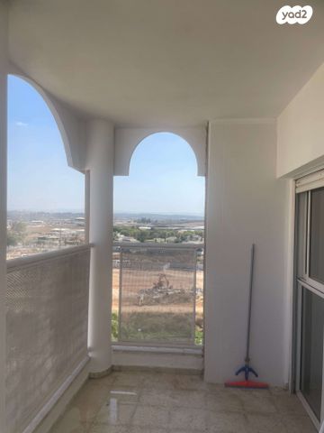 דירה, דקר 9, גני יער, לוד