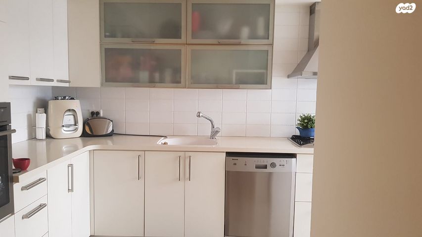 דירה, הנרייטה סולד 13, מרכז העיר, סביניה, הוותיקה, קרית ביאליק