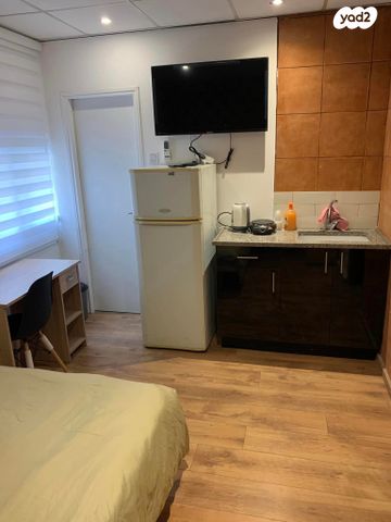 טרומפלדור 20