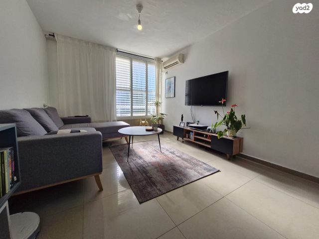 דירה, הר הצופים 7, קרית שרת מזרח, חולון