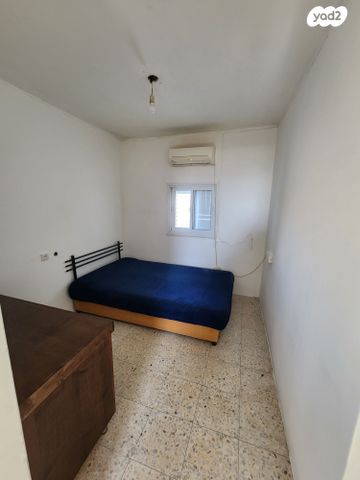 דירה, סעדיה גאון 9, שכונה ב', באר שבע