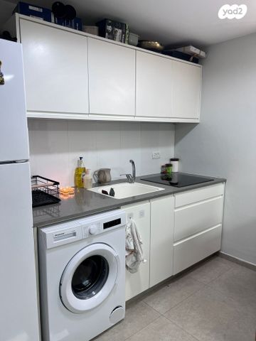 מרתף/ פרטר, הבשור 4, גני מנחם, באר יעקב