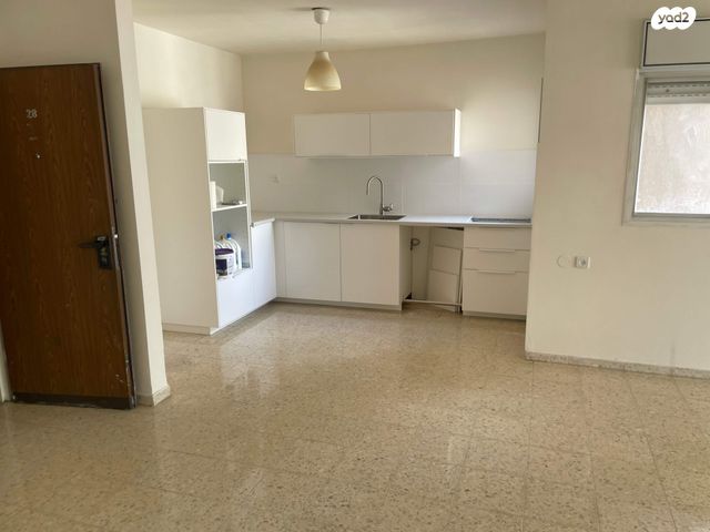 דירה, דקר 9, גני יער, לוד