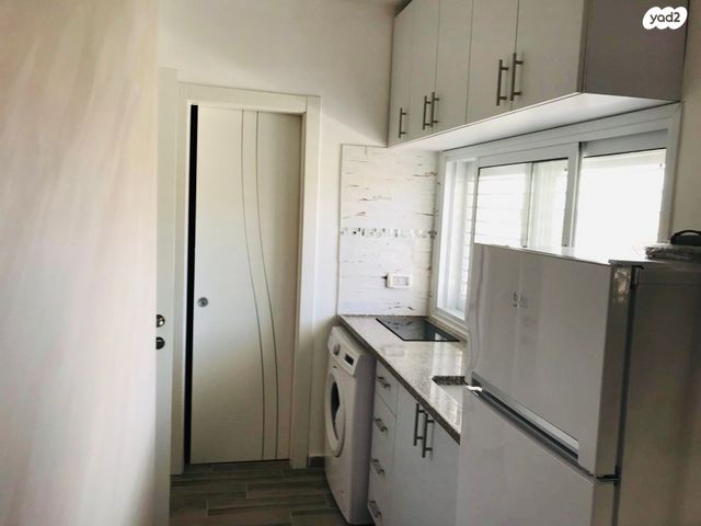 דירה, וייצמן 51, עמידר, בת ים