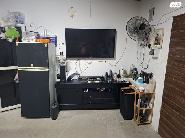 יחידת דיור, יוסף אהרונוביץ' 78, ג'סי כהן, חולון