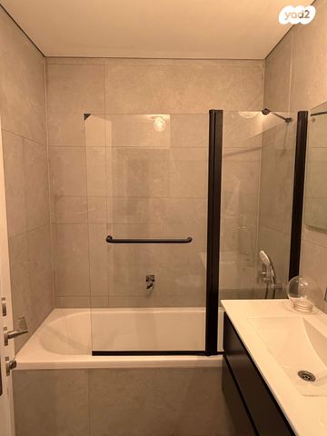 דירה, מבצע משה 44, נווה ים, ראשון לציון