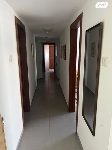 דירה, מירון 13, אורנים, מעלות תרשיחא