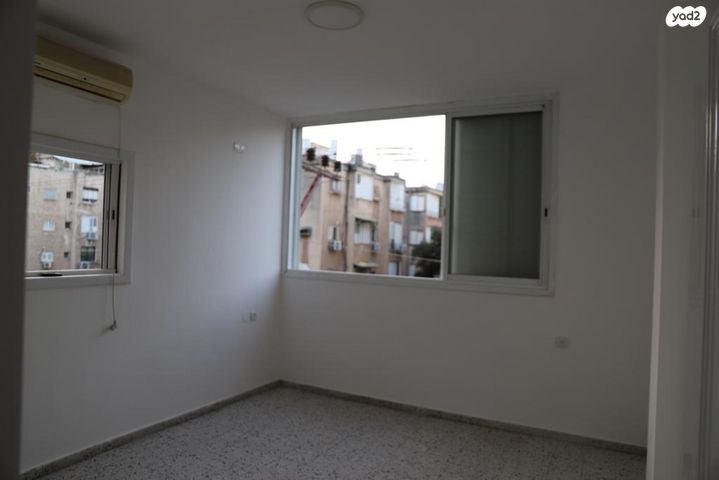 דירה, אחד העם 44, מחנה יהודה, פתח תקווה