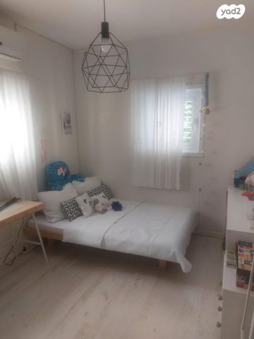 דירה, הרב אוורבוך 27, הדר, רמת השרון