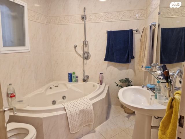 דירת גן, רפאל דה לה פרגולה 23, גילה, ירושלים