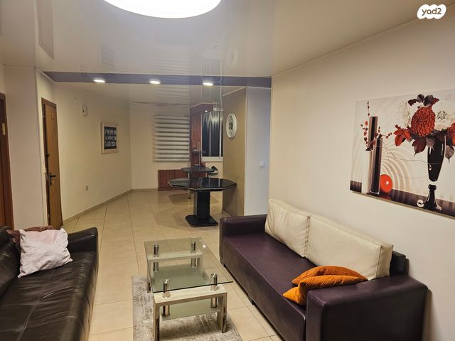 דירה, המכבים 10, שיכון ב, טבריה