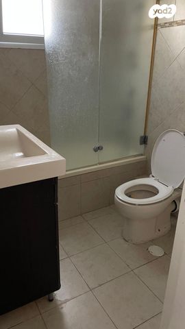 דירה, א.ד. גורדון 53, הרצליה הצעירה, הרצליה