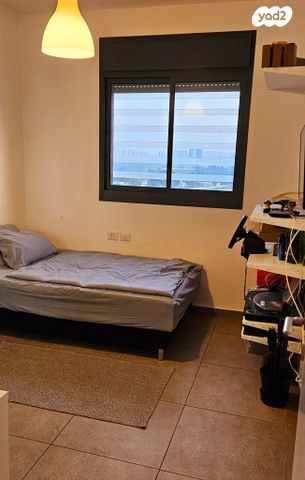 דירה, החלוץ 44, מורשה, רמת השרון