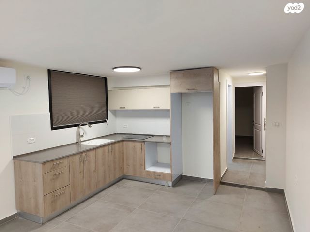 דירת גן, דפנה 8, שערי תקווה, שערי תקווה