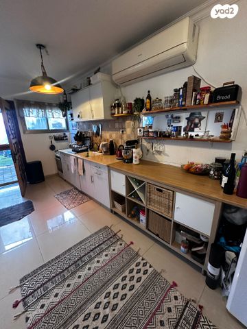 יחידת דיור, הברוש 40, נווה ימין, נווה ימין