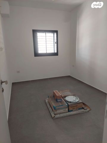 דירה, תוצרת הארץ 5, נחלת יצחק, תל אביב יפו