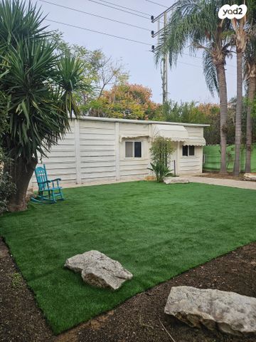 בית פרטי/ קוטג', הרב קוק 37, שיכון חדש, כפר יונה