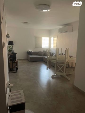 שדרות ששת הימים 160