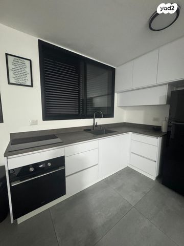 דרך בן גוריון 42