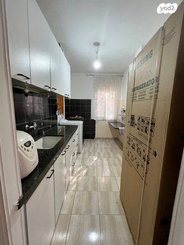 קיבוץ גלויות 47