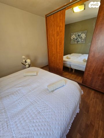 דירה, המכבים 10, שיכון ב, טבריה