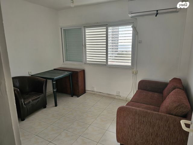 יחידת דיור, רוגוזין 38, רובע א', אשדוד