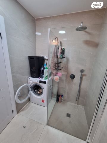 יחידת דיור, אבשלום 12, ניסן, חדרה