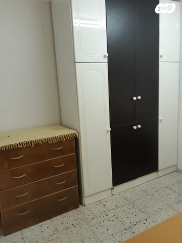 יחידת דיור, יוסף טרומפלדור 3, אושיות, רחובות