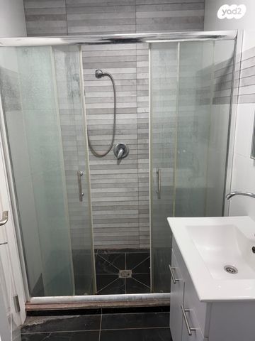 דירה, השושנים 5, אשכול, כרמיאל