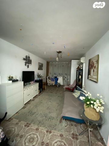 דירה, יצחק גרינבוים 32, נאות שקד, נתניה