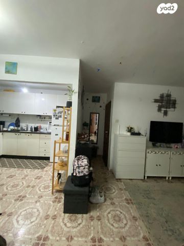 דירה, יצחק גרינבוים 32, נאות שקד, נתניה