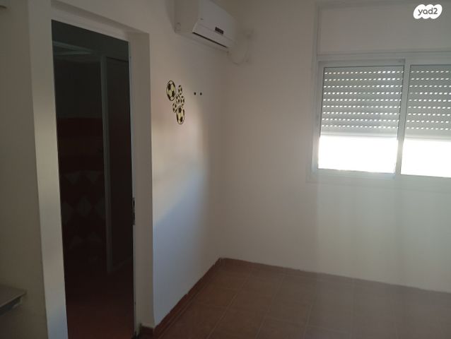 דירת גן, שדרות אבא חושי 1, עספיא