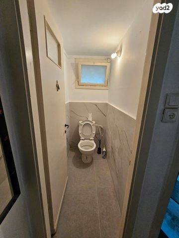 דירה, הלל 27, הדר עליון, חיפה