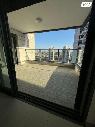 דירה, יפה ירקוני 7, דרום חדש, פארק הים, בת ים