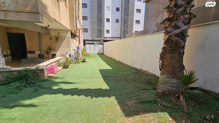 דירה, השופטים 4, אחוזת כנרת, טבריה