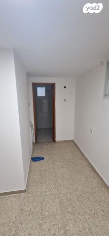 יחידת דיור, בת חן 43, גבעת ציון וגבעת הפרחים, אשקלון