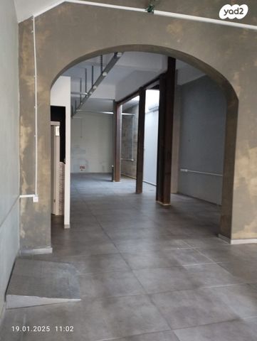 חנויות/ שטח מסחרי, דרך יפו 61, שער פלמר, תחנת רכבת השמונה, חיפה