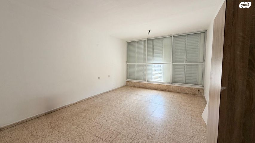 אהרון שקולניק 1