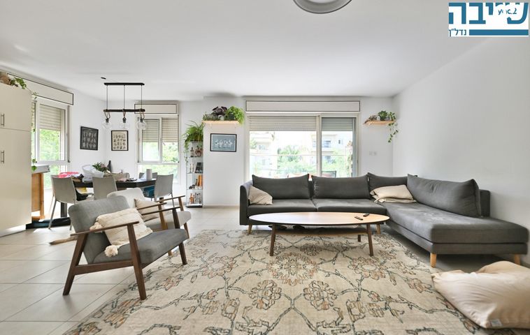 דירה, שדרות ח"ן, ב' / צפון מערב העיר, רחובות