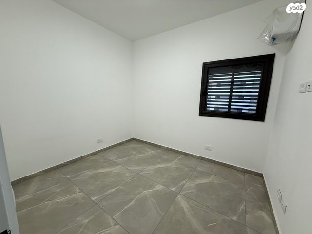 דירה, פרזון, יד אליהו, תל אביב יפו