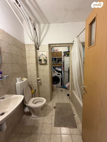 דירה, אסירי ציון, קרית שלום, תל אביב יפו